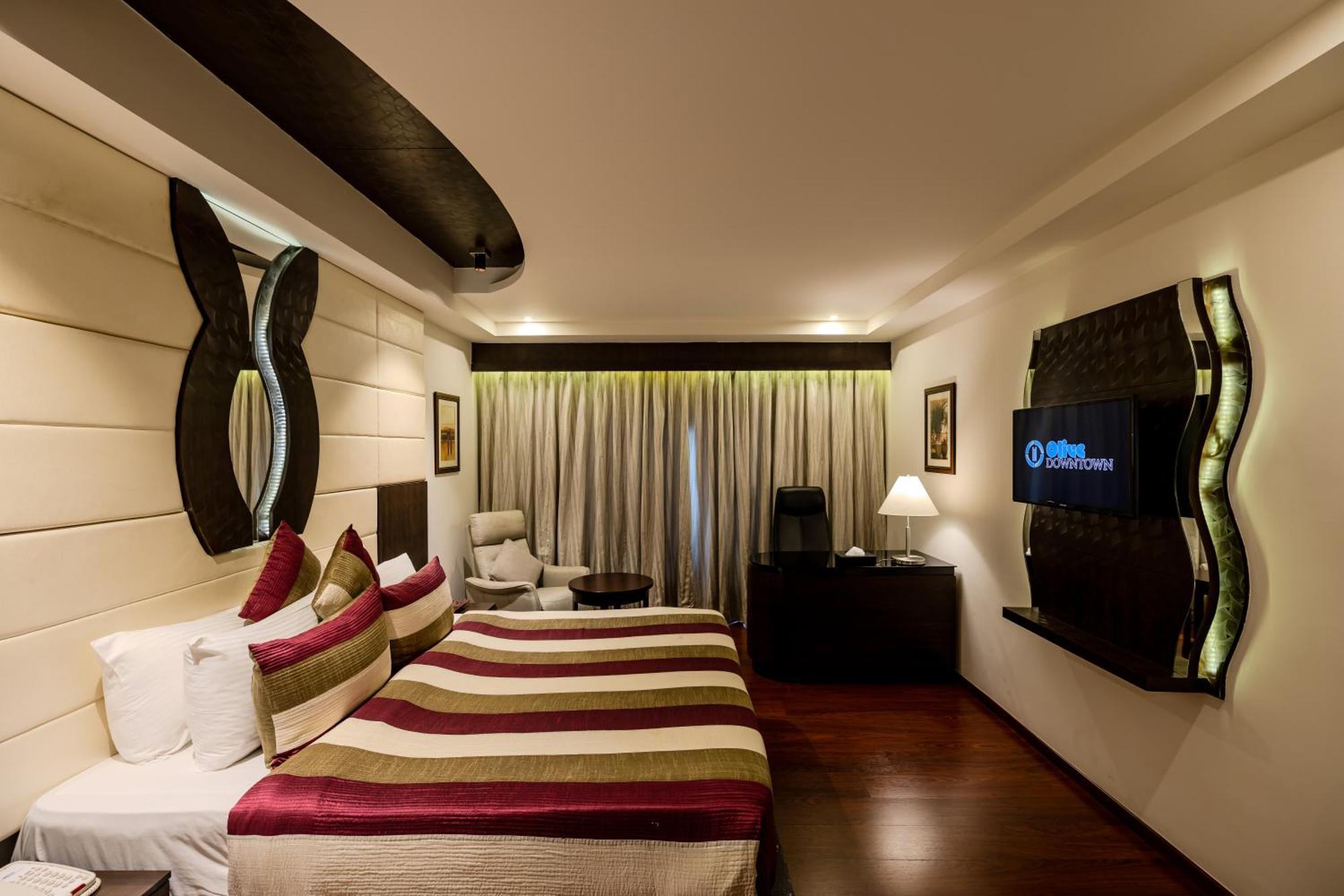 Hotel Olive Downtown Kochi Exterior foto