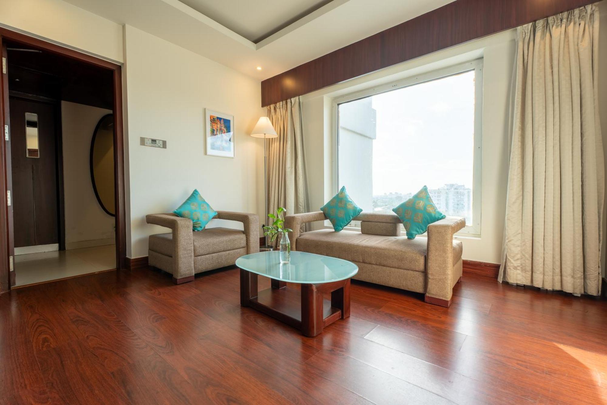 Hotel Olive Downtown Kochi Exterior foto