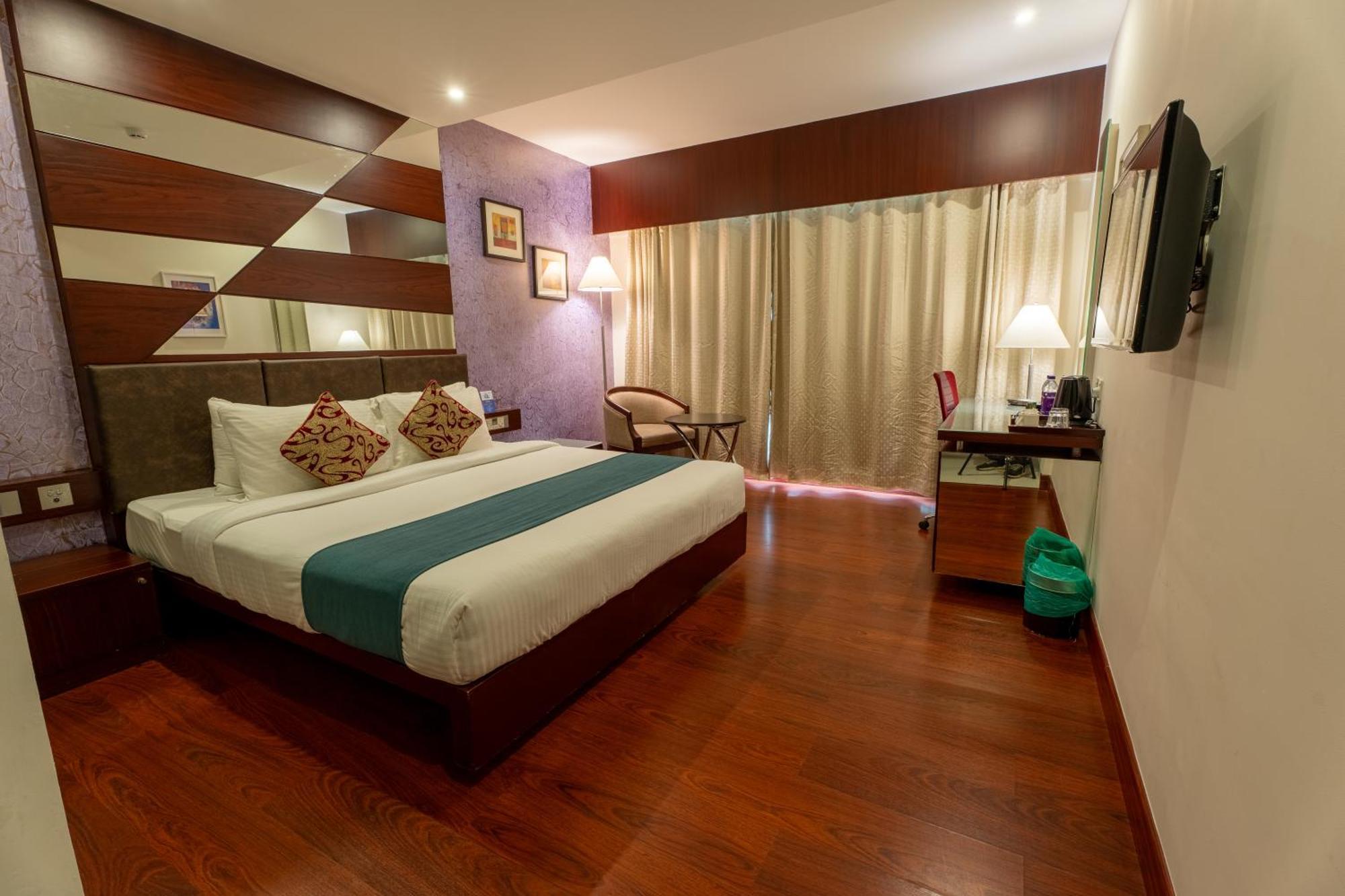 Hotel Olive Downtown Kochi Exterior foto