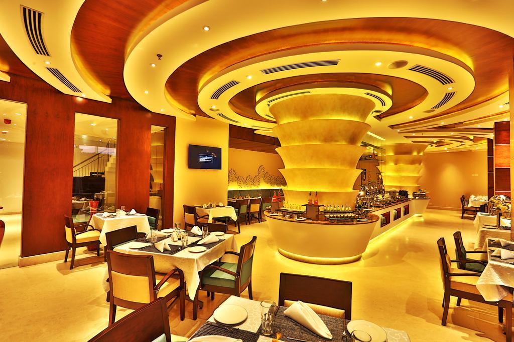 Hotel Olive Downtown Kochi Exterior foto
